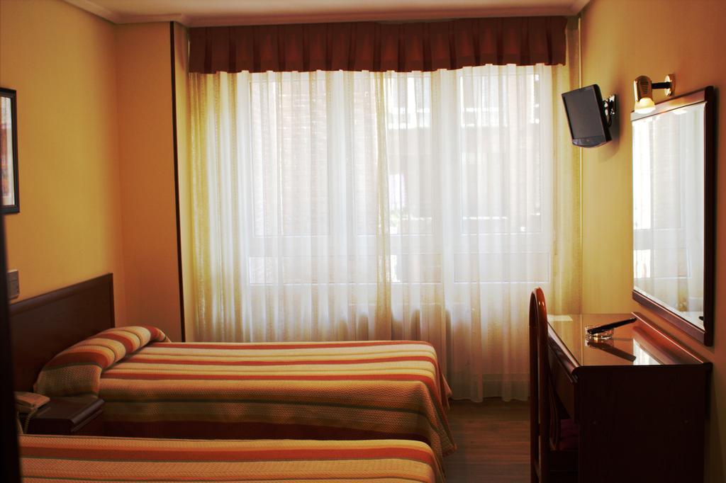 圣格洛里奥酒店 桑坦德 客房 照片